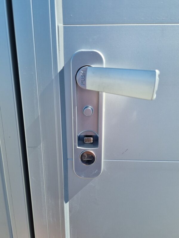 Kontener Debon Furgon C300 aluminiowy + drzwi boczne