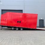 Przyczepa ciężarowa trzyosiowa zamknięty kontener enclosed trailer transporter furgon Ta-No SPORT TRANSPORTER PREMIUM DMC 3500kg uchylna niski kąt do przewozu sportowych samochodów